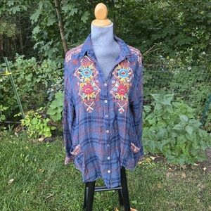 Johnny Was Button Down